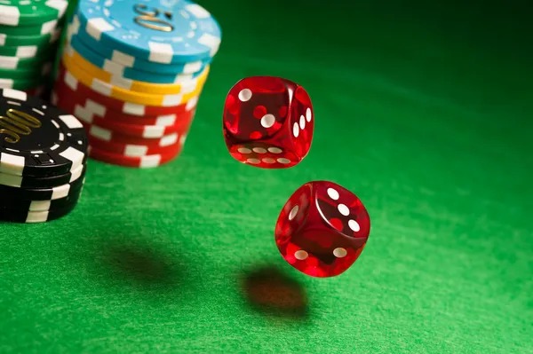 Live dealer studio on jalang189 showing real dealer and roulette table
